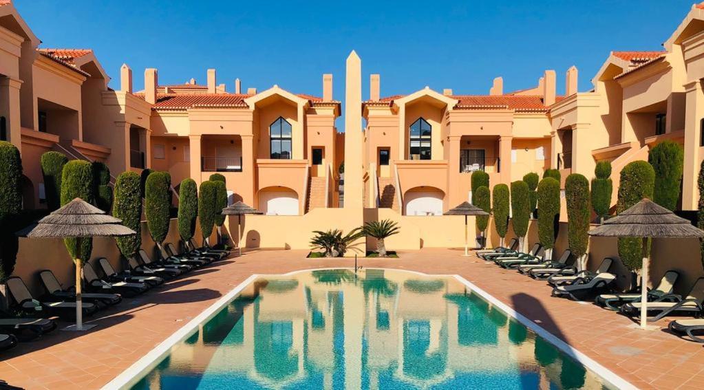 Luxury Apartment - T2 Vue Sur Piscine - Praia Da Luz Екстер'єр фото
