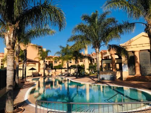 Luxury Apartment - T2 Vue Sur Piscine - Praia Da Luz Екстер'єр фото